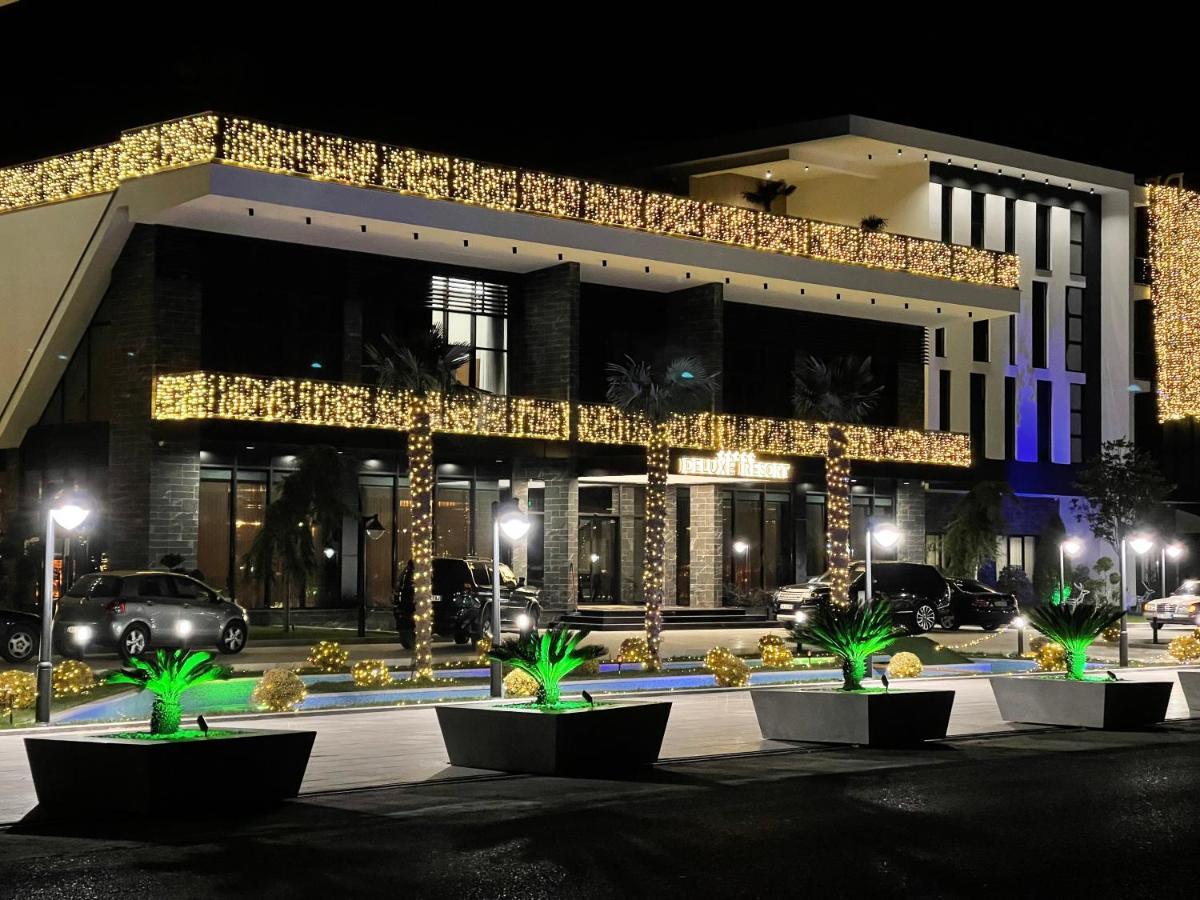 Deluxe Resort And Spa Koplik Ngoại thất bức ảnh