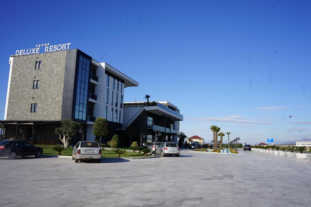Deluxe Resort And Spa Koplik Ngoại thất bức ảnh