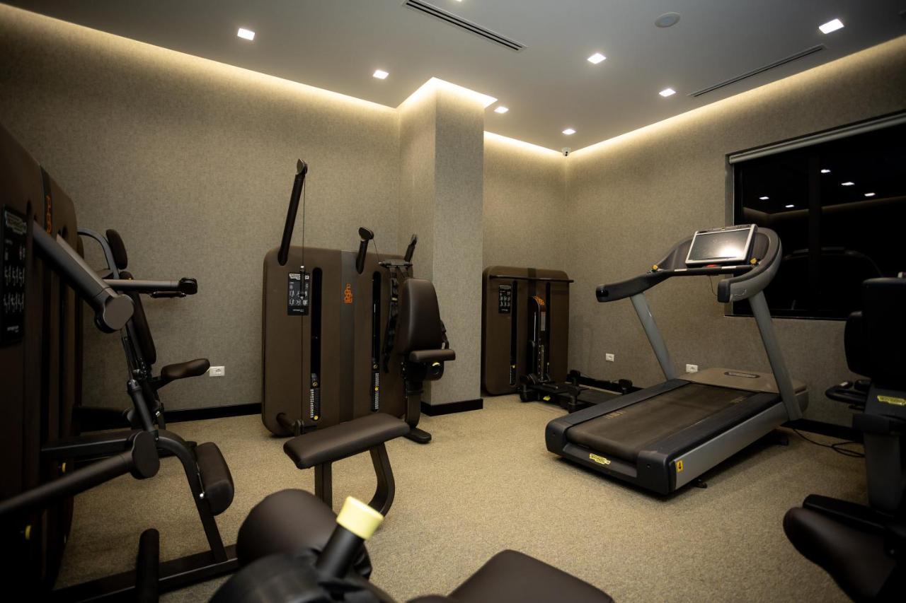Deluxe Resort And Spa Koplik Ngoại thất bức ảnh
