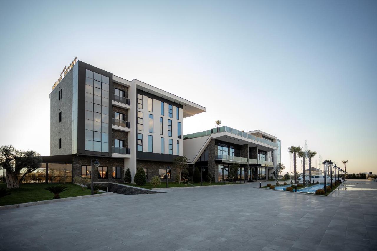 Deluxe Resort And Spa Koplik Ngoại thất bức ảnh