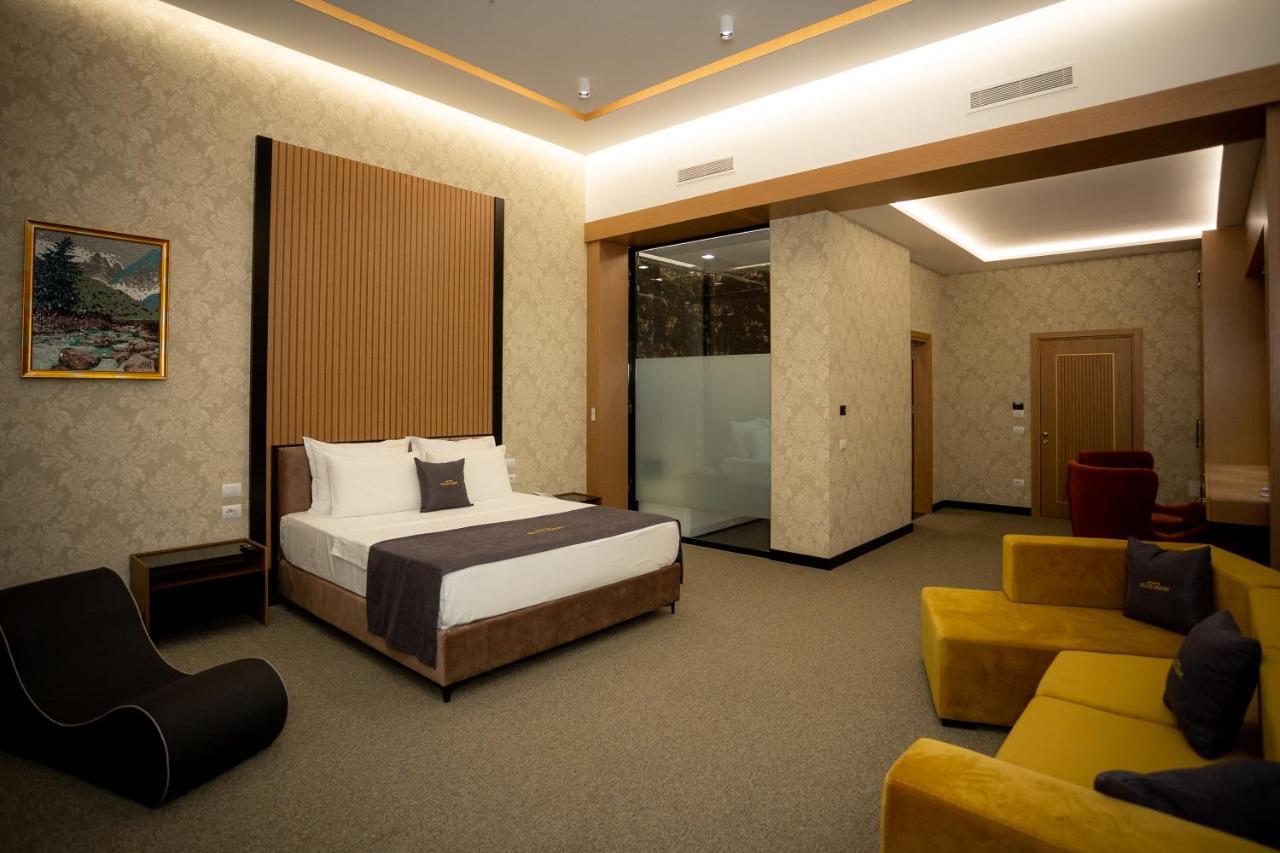 Deluxe Resort And Spa Koplik Ngoại thất bức ảnh